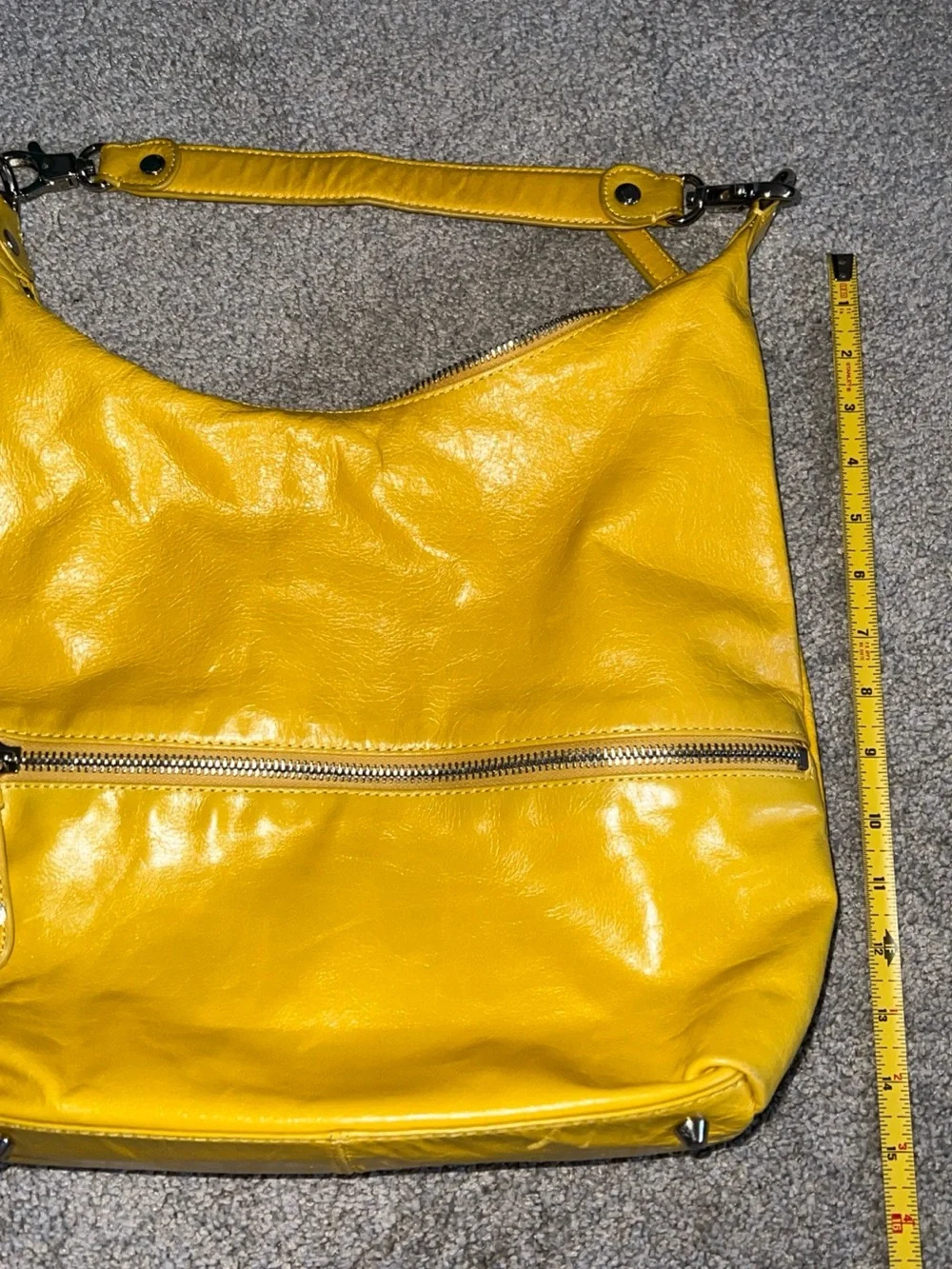 HOBO International Shoulder Bag Citrus Yellow Leather Outside Pocket Zip Closure - Picture 11 of 16